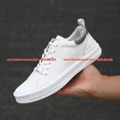 Giày đế bằng thời trang ECCO nhập khẩu năm 2021, Mã BC880302