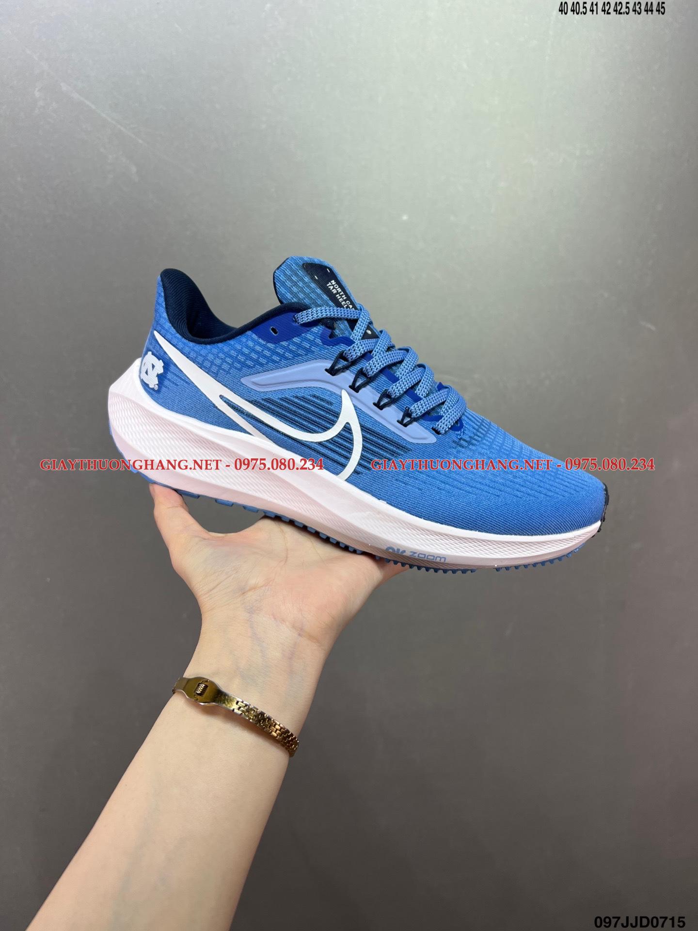 z3574809463811_a41a0bb2e5da4ae38032dcdbcfd8a79a