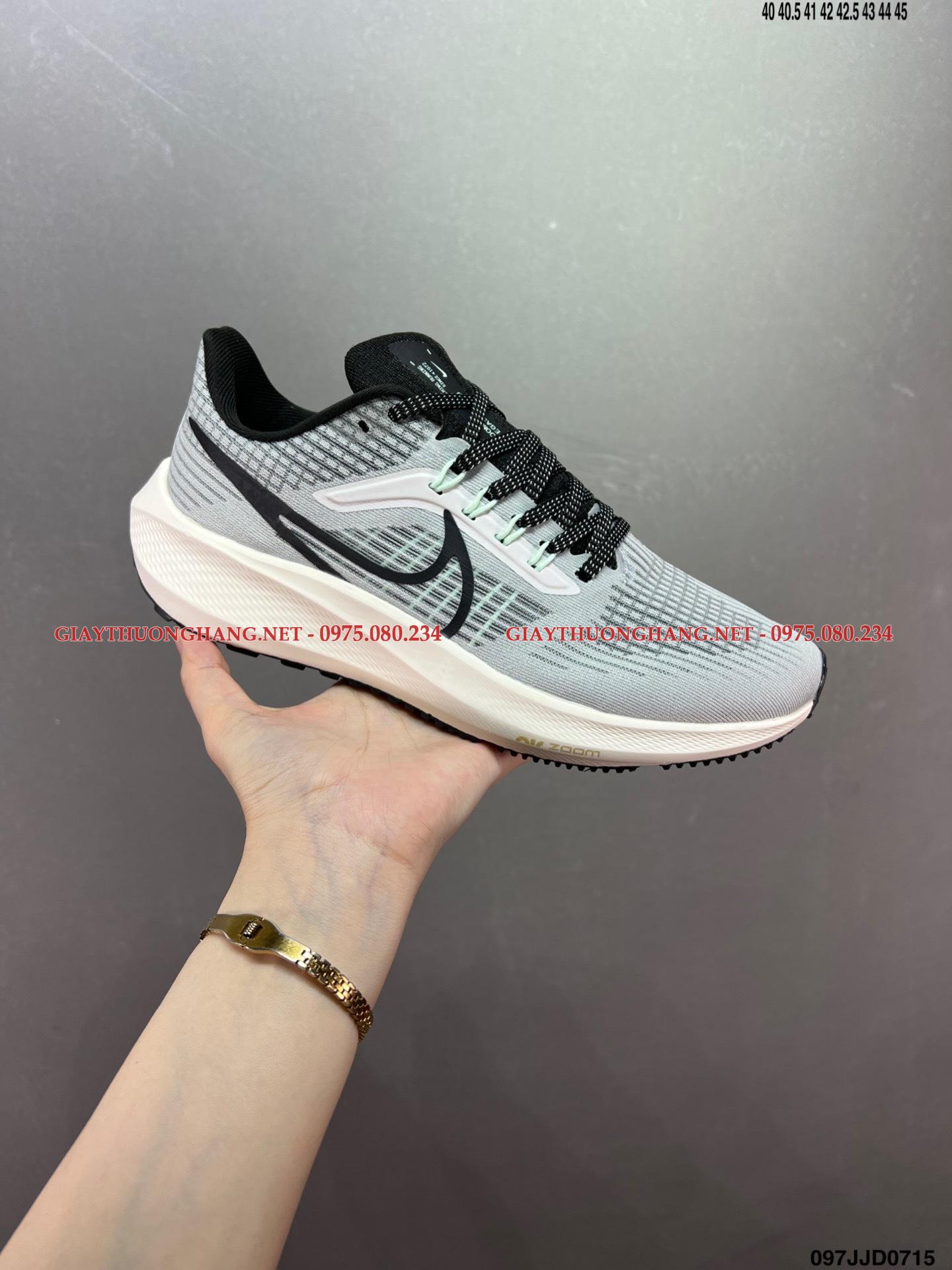 z3574810854523_c69eae0da9e8a257d736cc6b4482893b