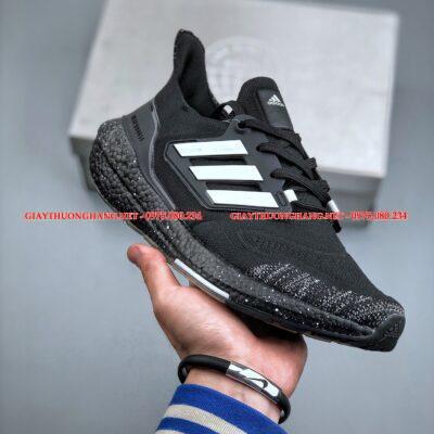 Giày thể thao Adidas Pure Boost 2022