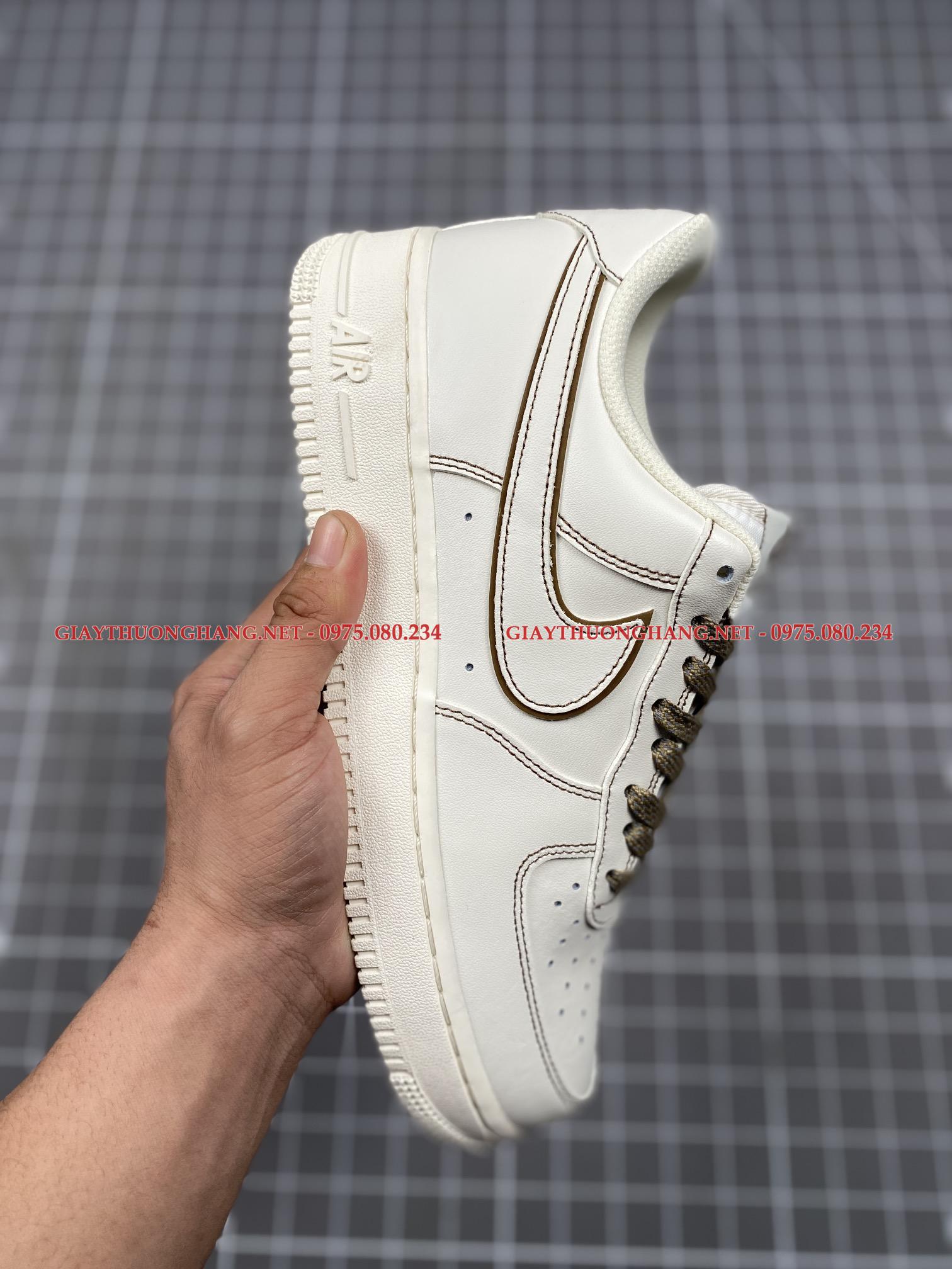 z4188662468243_486e1774c16744e6c93b6f152835dd37