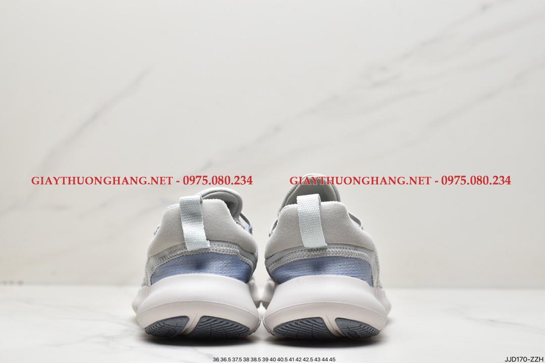 z4372366457759_75d00a19920a056257b58a3f39a411d1