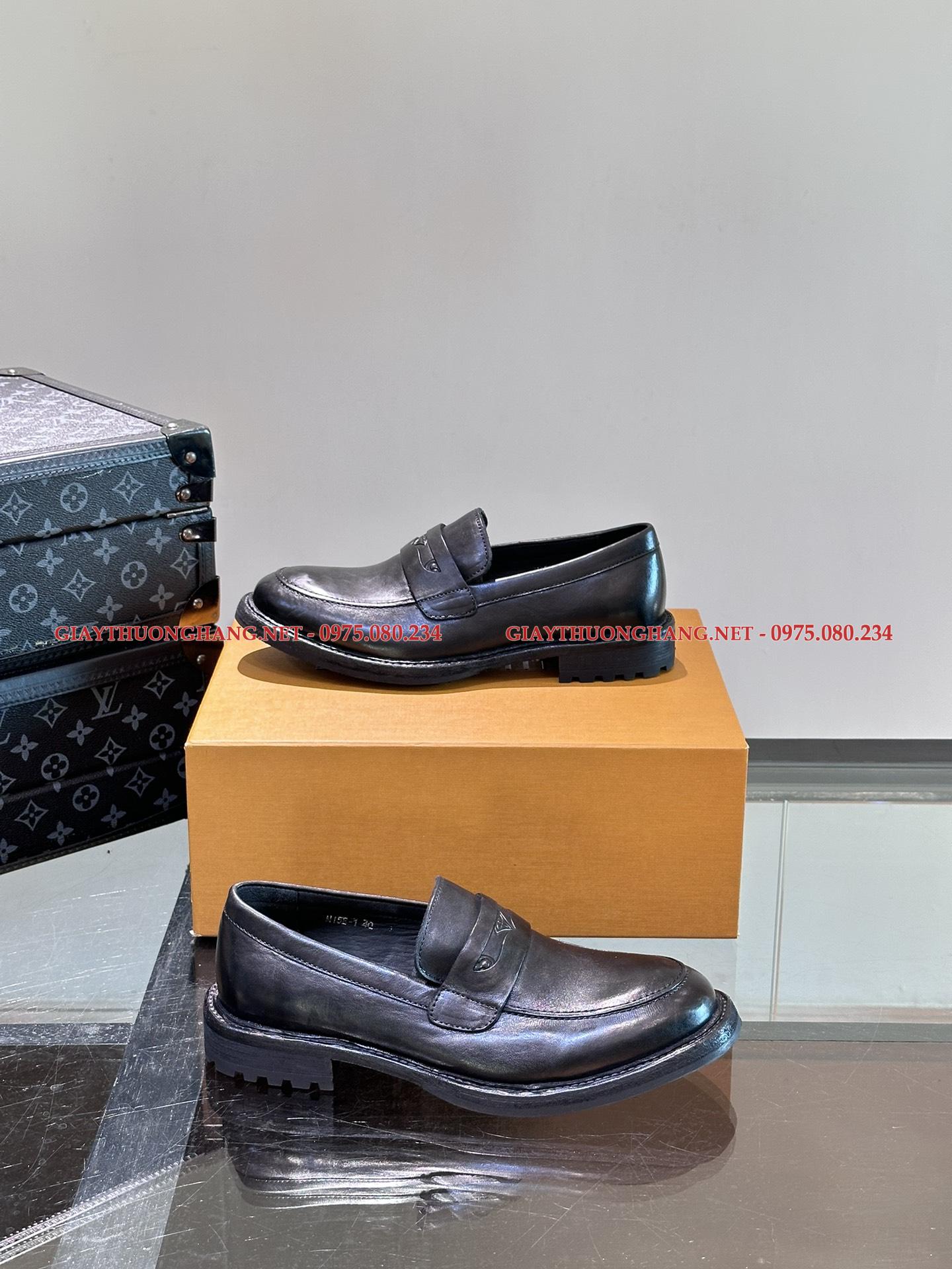 Giày lười LV 2024 cao cấp đủ hộp, mã số BC229 Giày lười LV 2024 cao cấp đủ hộp, mã số BC229