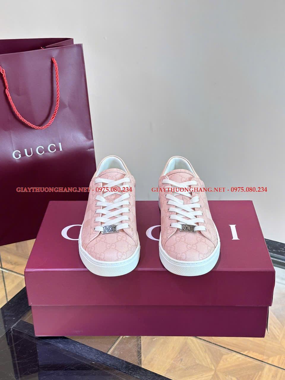 z6000908563038_158e4af2d2c26b8423cdf16234e06d96