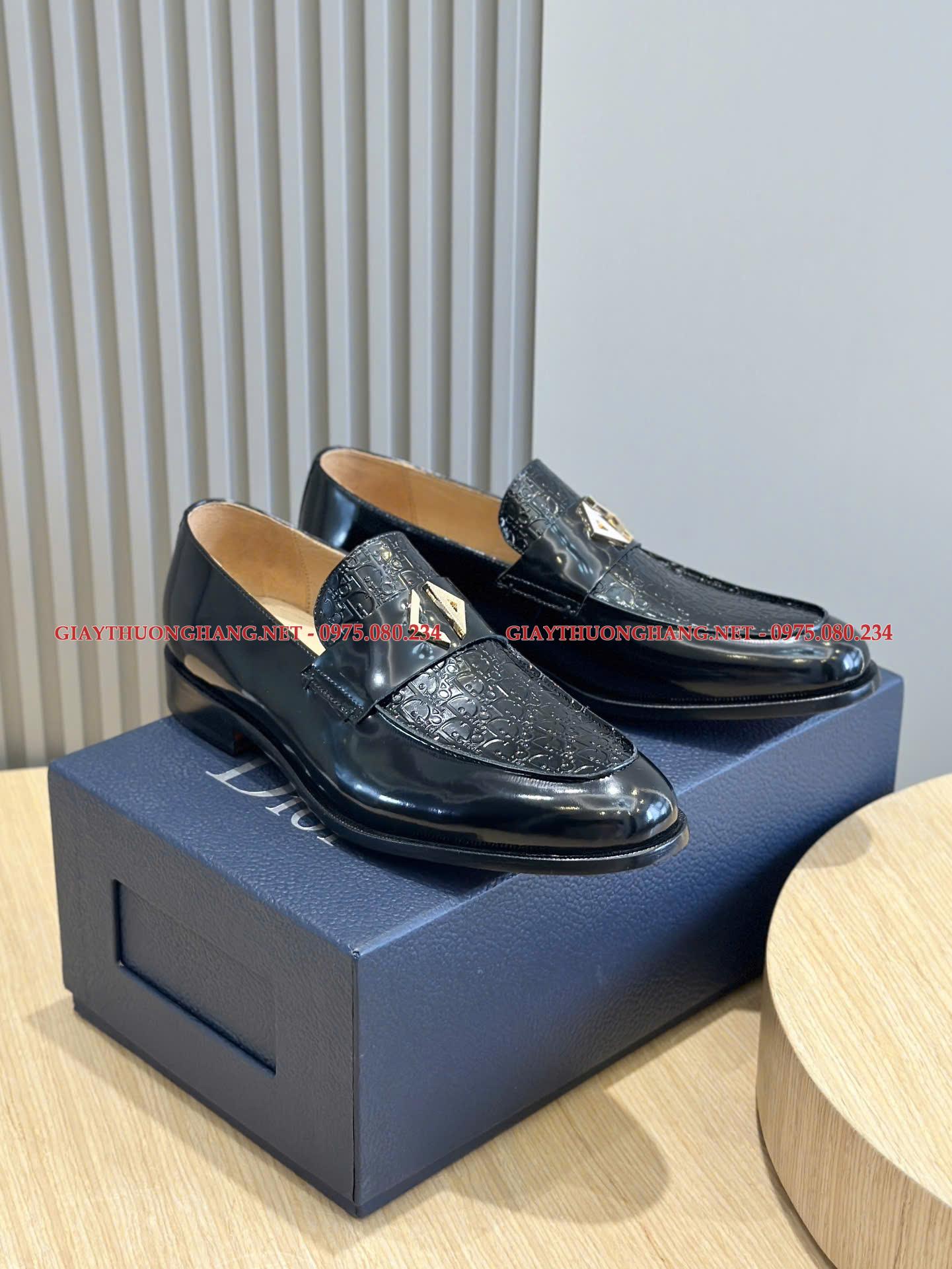Giày lười Dior 2025 đế vuông lịch lãm, Mã BC242 Giày lười Dior 2025 đế vuông lịch lãm, Mã BC242