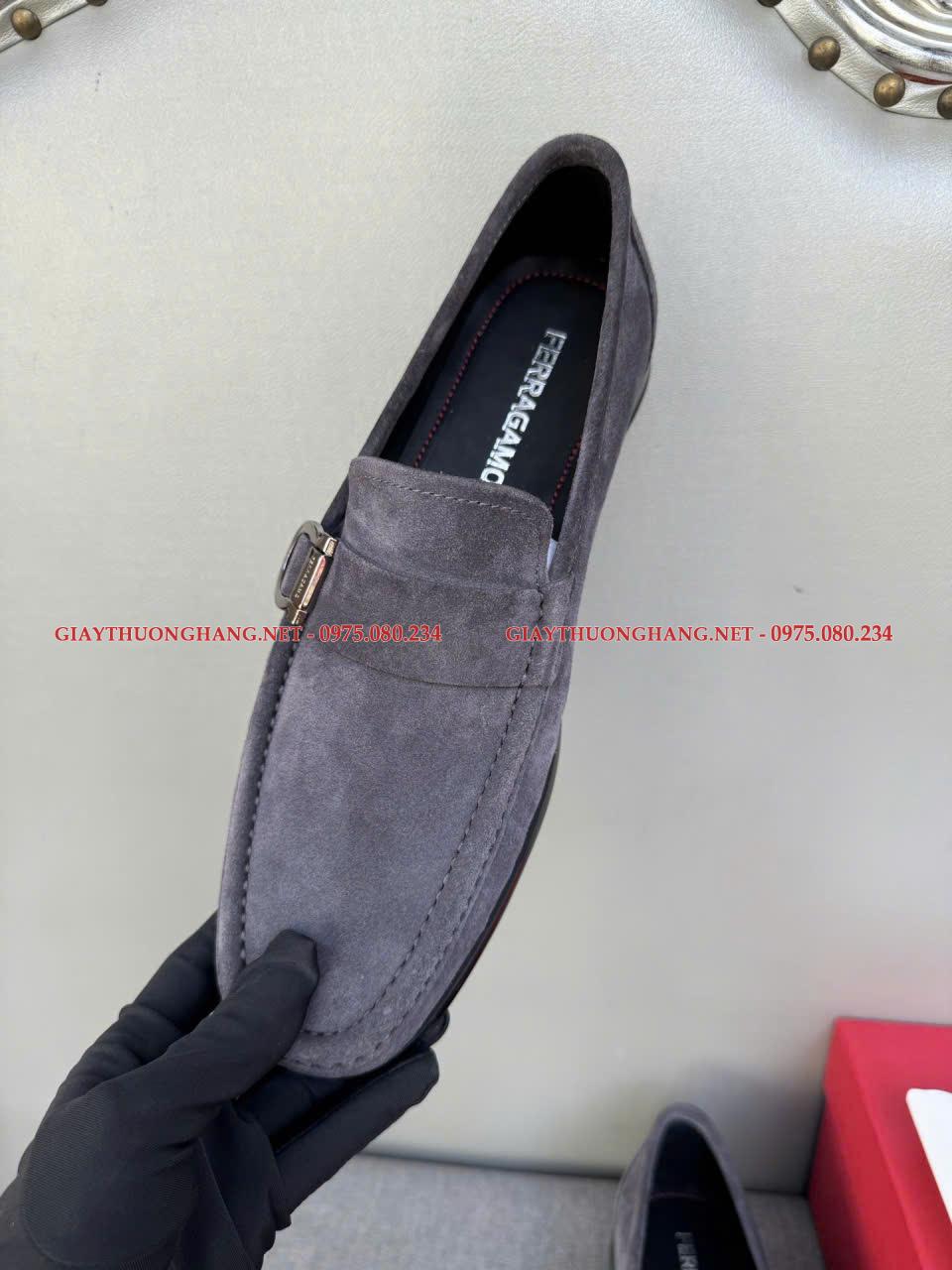 Giày mọi da lộn Ferragamo sang trọng 2025 Mã BC258 Giày mọi da lộn Ferragamo sang trọng 2025 Mã BC258