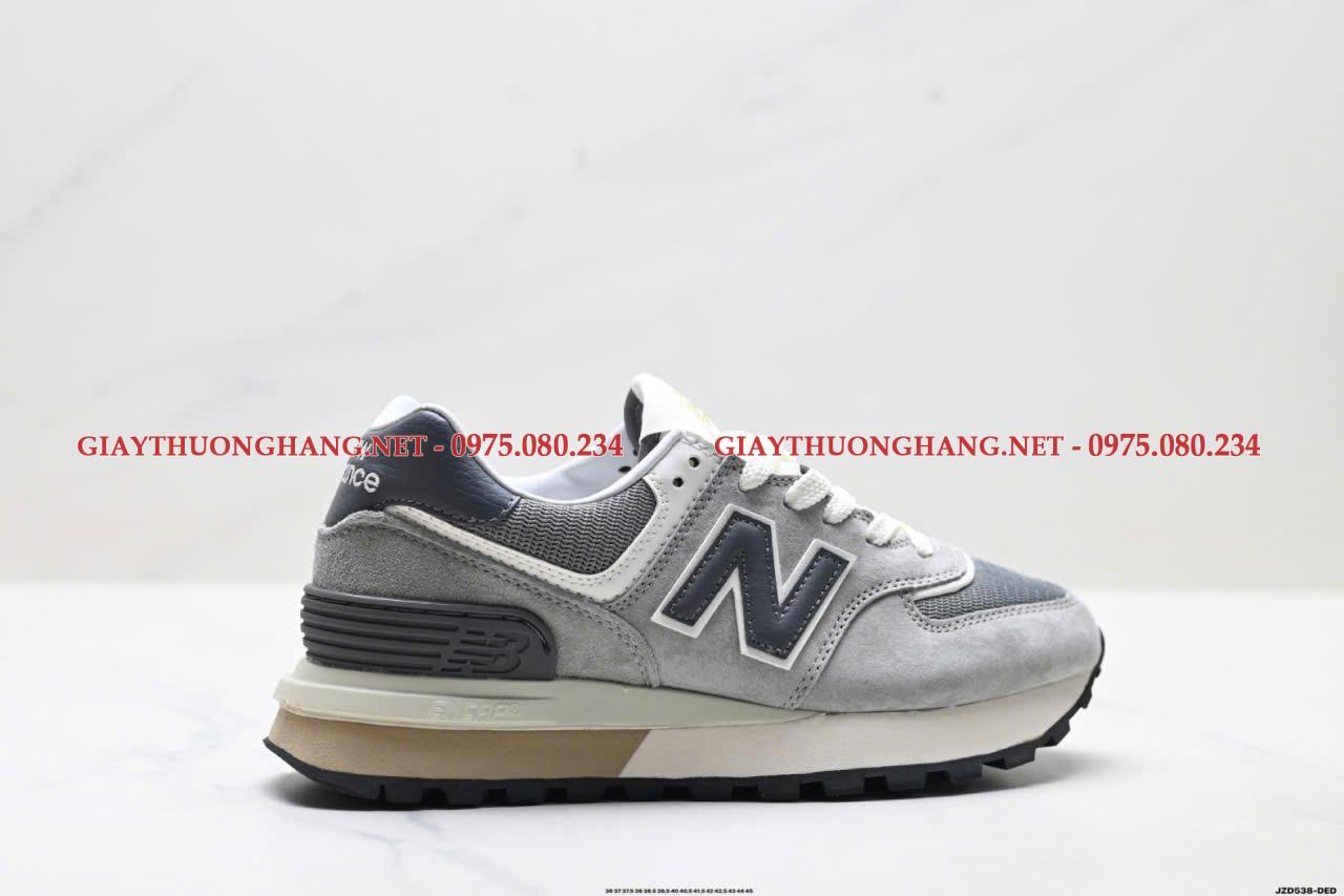 z7184542857465_5fa2d226165cb4081a9d43788c83b603