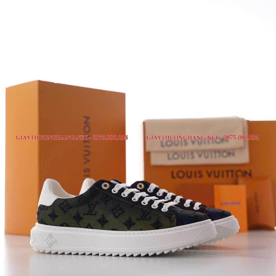 Giày buộc dây Louis Vuitton đế cao thời trang 2026 Mã BC260 Giày buộc dây Louis Vuitton đế cao thời trang 2026 Mã BC260